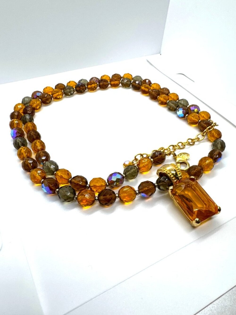 Joan Rivers Faceted Amber Glass Beaded Necklace Gold Tone Pendant Statement
